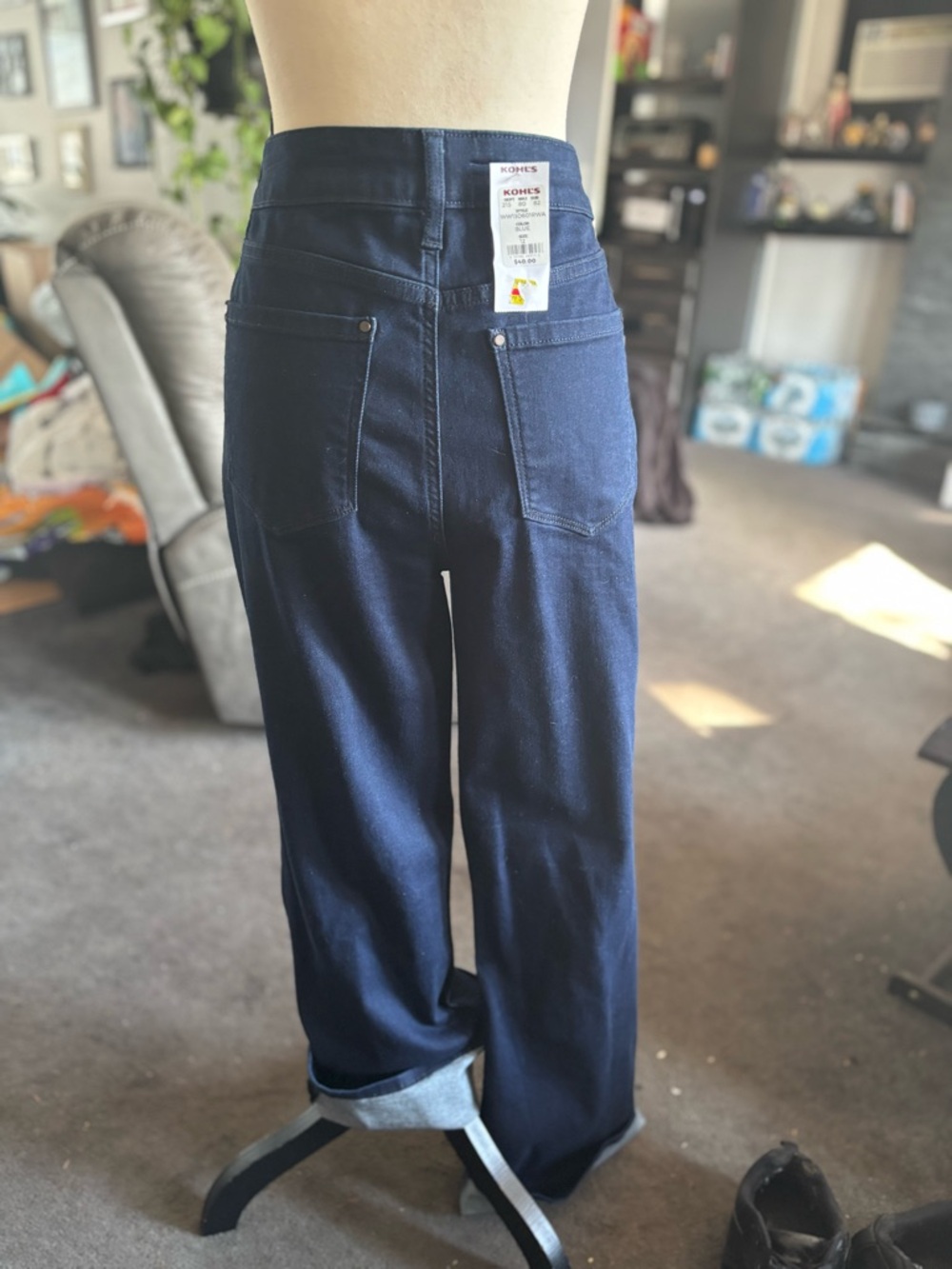 NWT High-Rise Flare Women's Jeans in Dark Blue retail $40 - Picture 3 of 6